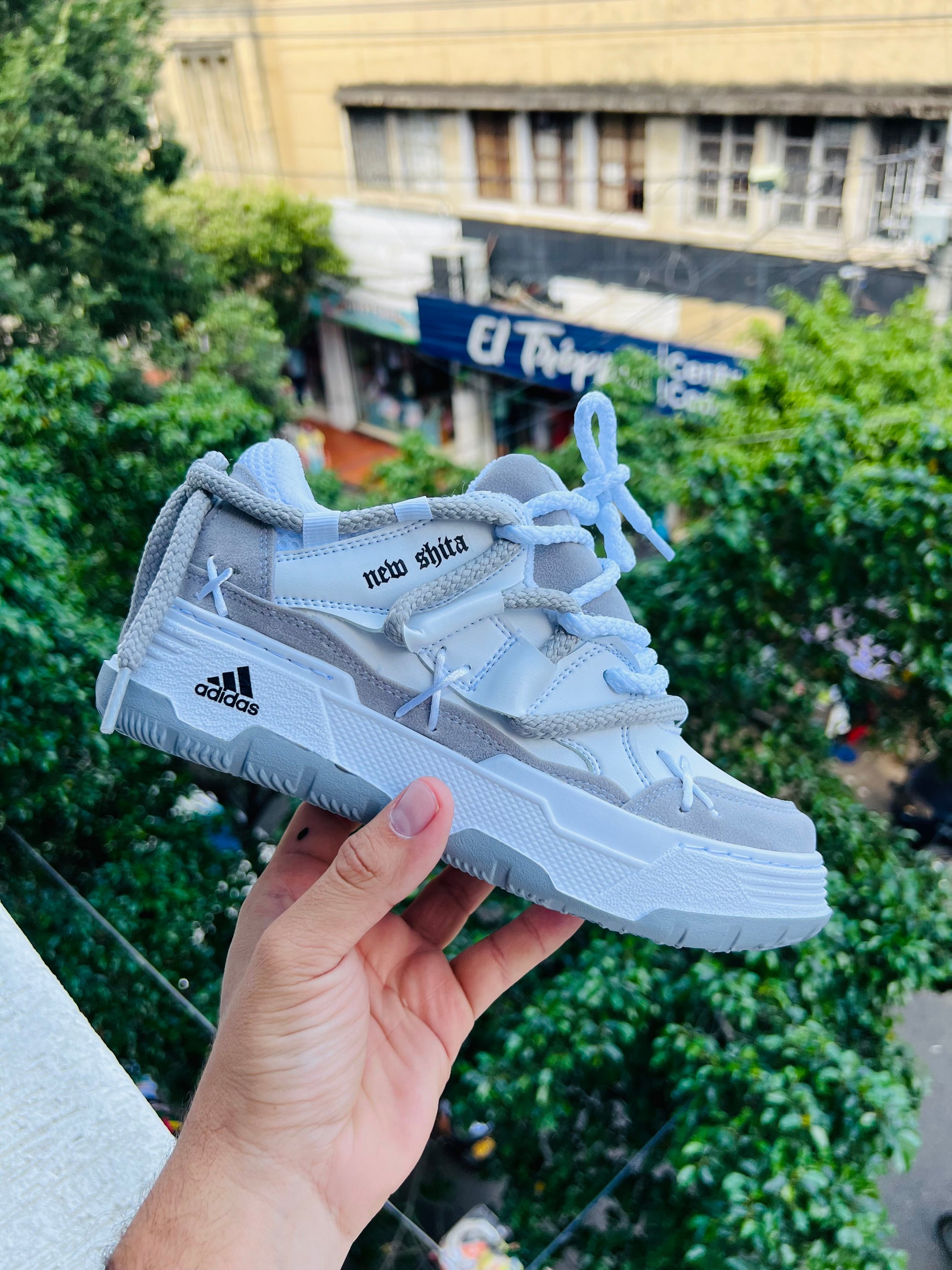Adidas shita